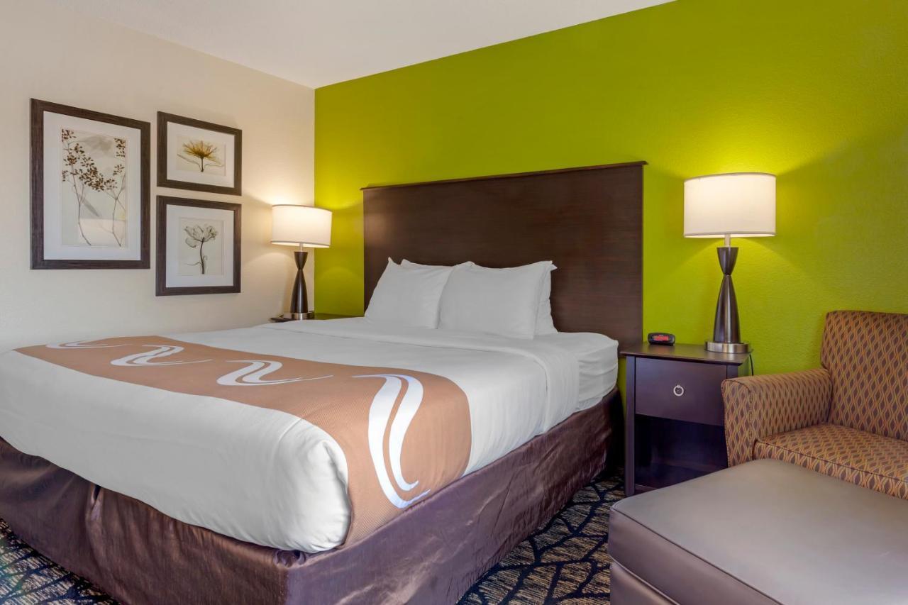 Quality Inn أوشكوش المظهر الخارجي الصورة
