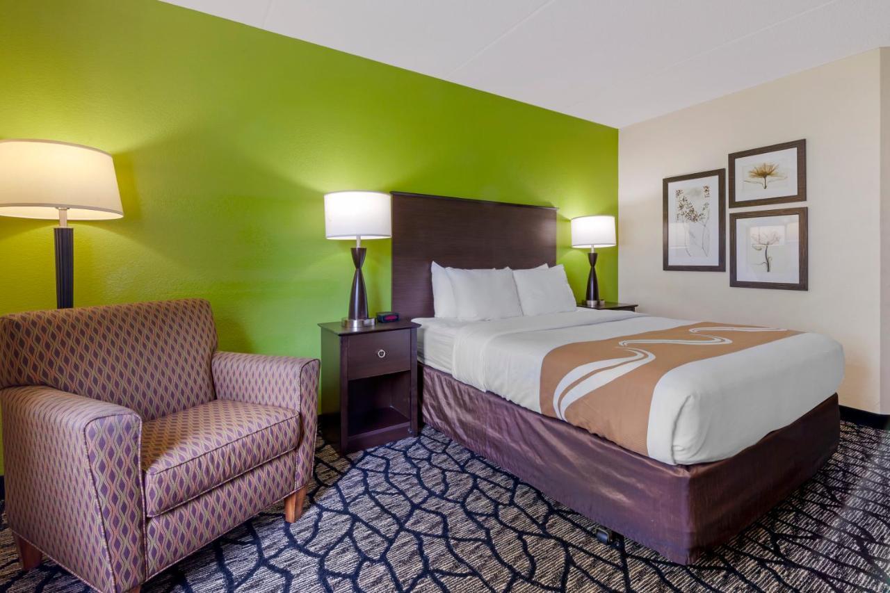 Quality Inn أوشكوش المظهر الخارجي الصورة