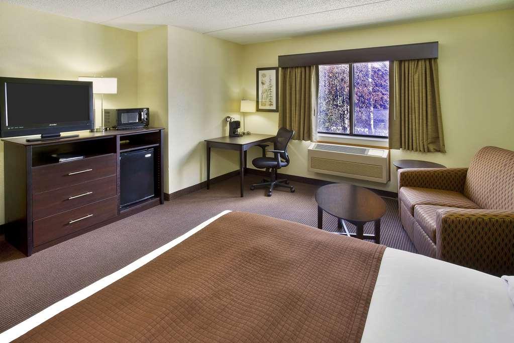Quality Inn أوشكوش الغرفة الصورة