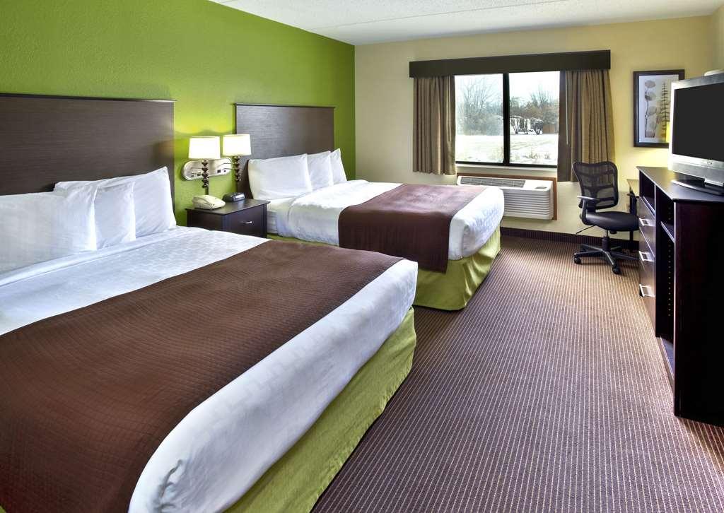 Quality Inn أوشكوش الغرفة الصورة