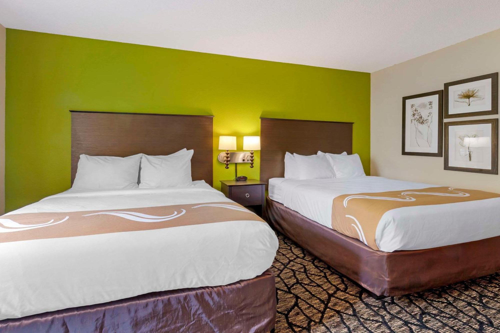 Quality Inn أوشكوش المظهر الخارجي الصورة